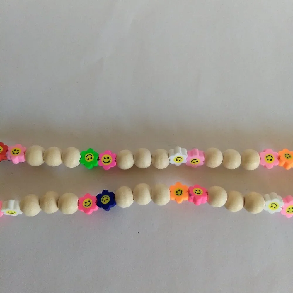 Wooden Bead Smiley Flower Lanyard Keychain Kidcore Fun Colorful Modern Utility